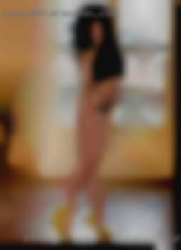 Straight woman cougars in Utah seeking happiness.